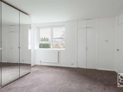 2 bed flat to rent in Marlborough,
W9, London