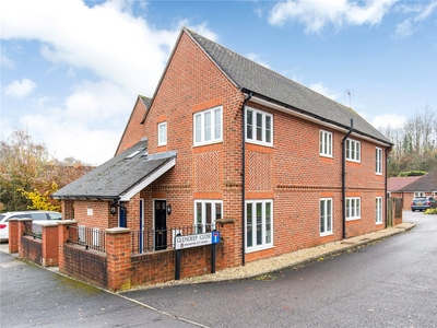Bentley Close, Kings Worthy, Winchester, Hampshire, SO23 2 bedroom flat/apartment in Kings Worthy