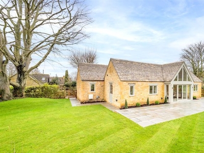 Bungalow for sale in Snowshill Road, Broadway, Worcestershire WR12