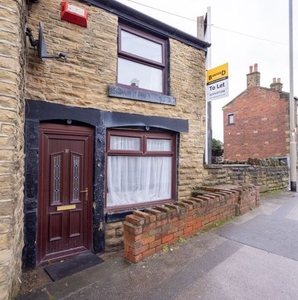 Cottage to rent in Wakefield Road, Drighlington, Bradford BD11