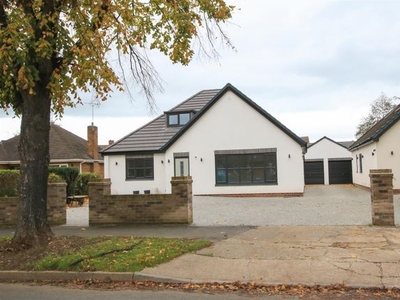 Detached house to rent in Amersall Road, Scawthorpe, Doncaster DN5