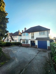 Detached house to rent in Bristol Road, Edgbaston, Birmingham B5
