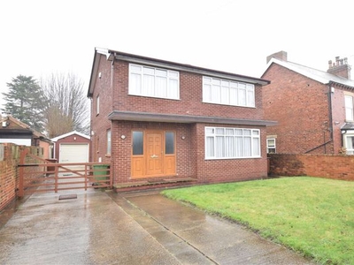 Detached house to rent in Ledger Lane, Wakefield WF1