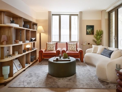 Flat for sale in Cosway Street, London NW1