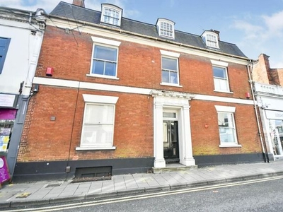 Flat to rent in 31 Wood Street, Old Town SN1