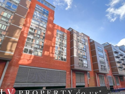 Flat to rent in Islington Gates, Fleet Street, Birmingham B3