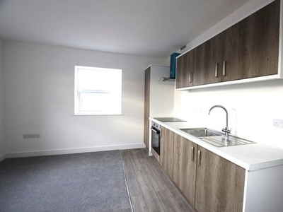 Flat to rent in One Bedroom Flat, Bromyard Road, Worcester WR2
