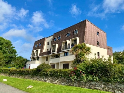 Maisonette to rent in Galleon Court, Newquay TR7