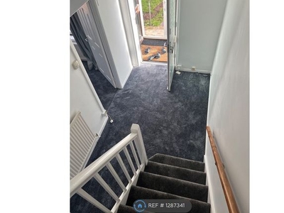 Semi-detached house to rent in Graystoke Avenue, Bristol BS7