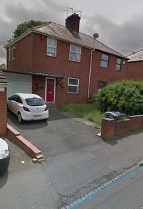 Semi-detached house to rent in Hill Road, Oldbury B69