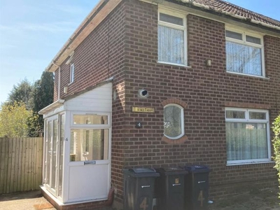 Semi-detached house to rent in Princethorpe Road, Selly Oak, Birmingham B29