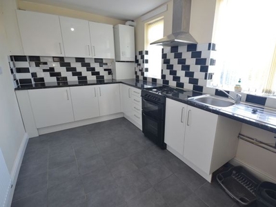 Semi-detached house to rent in Quarry Brow, Dudley DY3