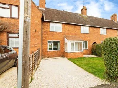 Terraced house for sale in Newburgh Crescent, Warwick, Warwickshire CV34