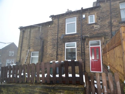 Terraced house to rent in Henry Street, Thornton, Bradford BD13