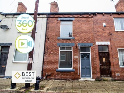 Terraced house to rent in Hugh Street, Castleford WF10