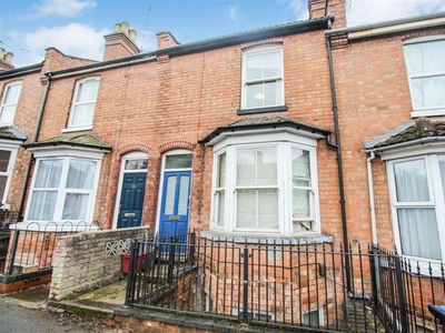 Terraced house to rent in Leicester Street, Leamington Spa CV32