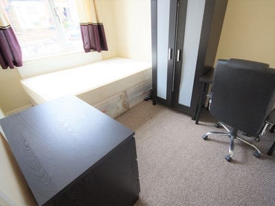 Terraced house to rent in Marlborough Road, Coventry CV2