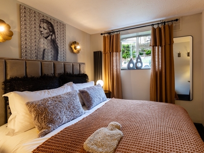 1 Bed Flat, Kensington Court, BA1