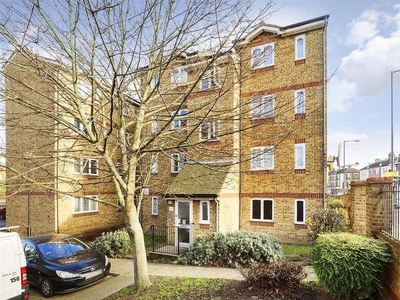 1 bed flat to rent in Harrow Road,
NW10, London