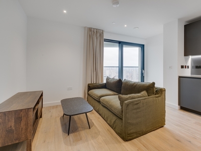 1 bedroom property to let in Riverstone Heights, Reed Avenue, Bromley By Bow E3