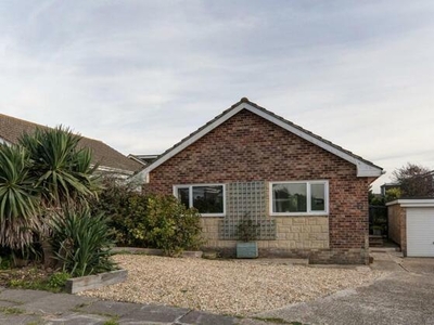 2 Bedroom Bungalow Seaford East Sussex