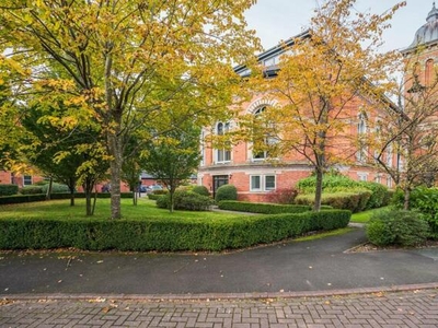 2 Bedroom Flat For Sale In Pavilion Way, Macclesfield