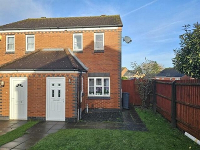 2 Bedroom Semi-detached House For Rent In Hamilton