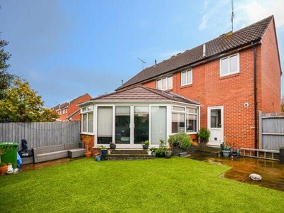 4 Bedroom Semi-detached House For Sale In Kenilworth