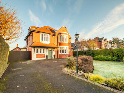 5 Bedroom Detached House For Sale In Lytham St. Annes