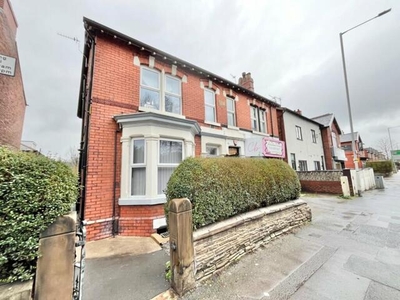 6 Bedroom House Stockport Stockport