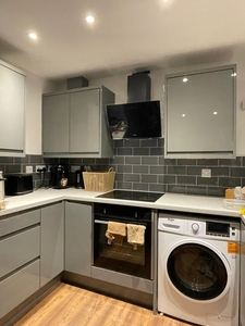 Room in a Shared Flat, Nottinghamshire, NG7