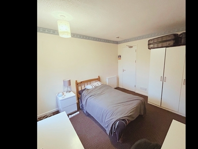 Room in a Shared House, Tayfield Place, DD2
