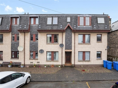 1 bed top floor flat for sale in Dunfermline