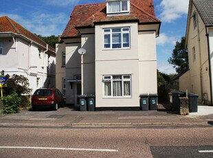 1 bedroom flat for rent in Drummond Road, Bournemouth, BH1