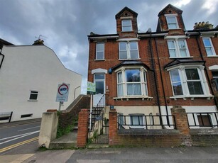 1 bedroom flat for rent in Maidstone Road, Rochester, ME1