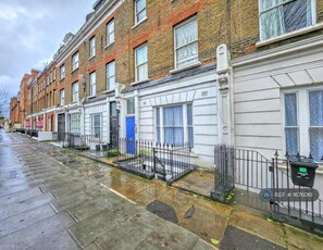 1 bedroom flat for rent in Shirland Road, London, W9