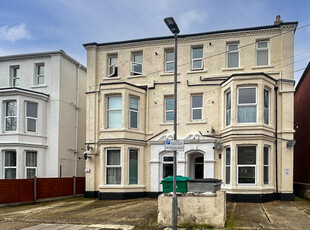 1 bedroom flat for rent in SINGLE OCCUPANTS. Southsea, St Andrews Road Unfurnished, PO5