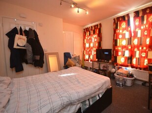1 bedroom house share for rent in Stanley Grove, Reading, RG1
