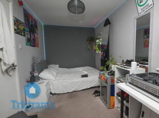 1 bedroom house share for rent in Students - Room 4, Denison Street, Nottingham, NG7