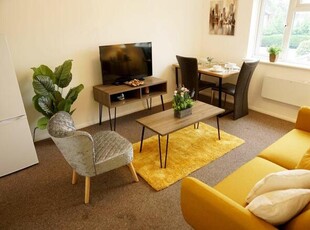 1 Bedroom Serviced Apartment For Rent In Ashford