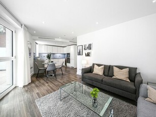 2 bedroom apartment for rent in Brent House, 50 Wandsworth Road, SW8