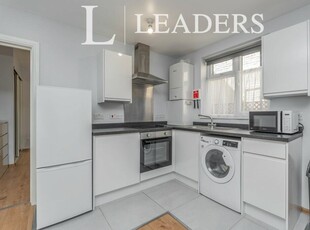 2 bedroom apartment for rent in Commercial Road, Southampton SO15