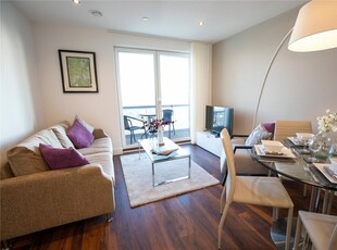 2 bedroom apartment for rent in New Bridge Street Salford M3