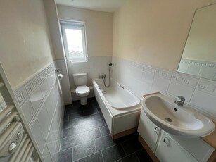 2 bedroom apartment for rent in Oceana Boulevard, Briton Street, Southampton, SO14