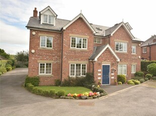 2 bedroom apartment for sale in Kings View, 594 King Lane, Leeds, West Yorkshire, LS17