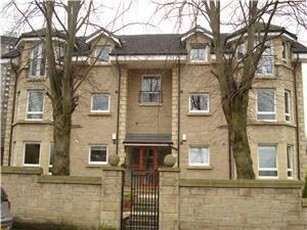 2 bedroom flat for rent in Hector Road, Glasgow, G41