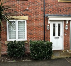 2 bedroom flat for rent in Hickling Close, Long Eaton, Nottingham, NG10