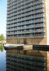 2 bedroom flat for rent in Kelso Place, Manchester, Greater Manchester, M15