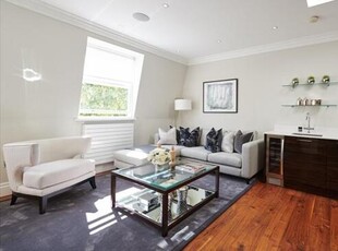 2 Bedroom Flat For Rent In Kensington Garden Square, Bayswater