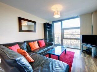 2 bedroom flat for rent in Lime Square, Quayside, , NE1